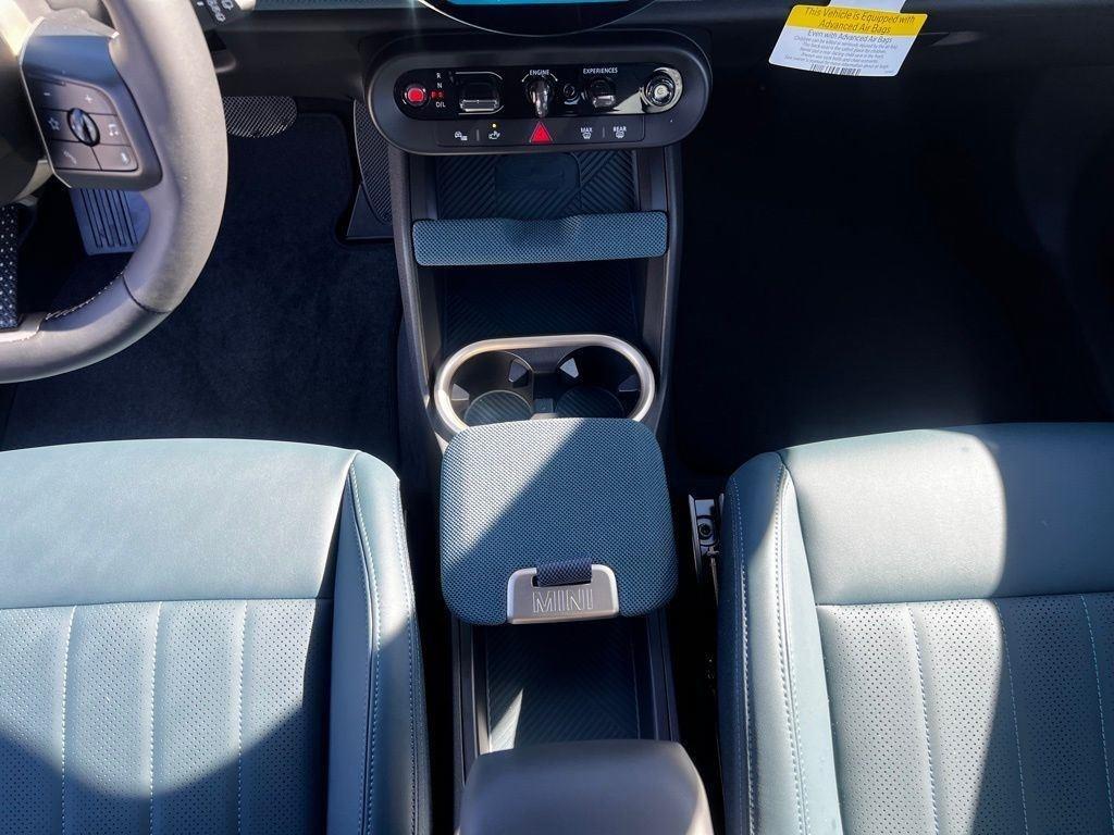 2025 MINI Countryman S - Photo 16