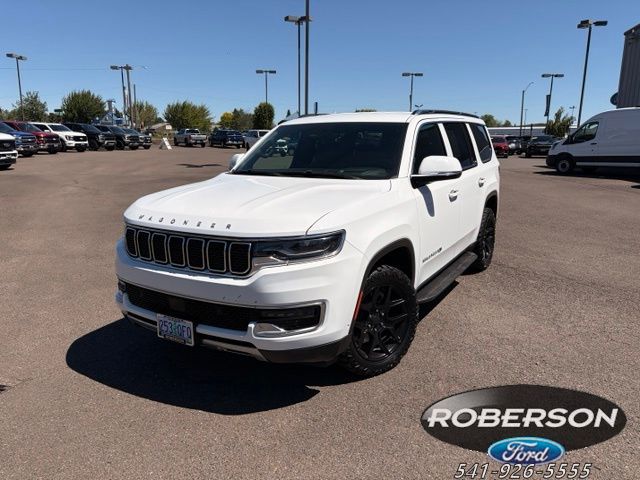 2022 Jeep Wagoneer