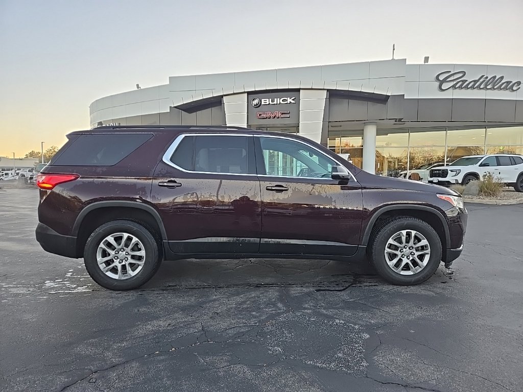 Used 2021 Chevrolet Traverse LT SUV