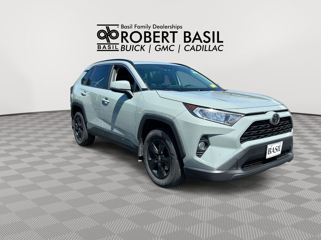 Used 2020 Toyota RAV4 XLE SUV