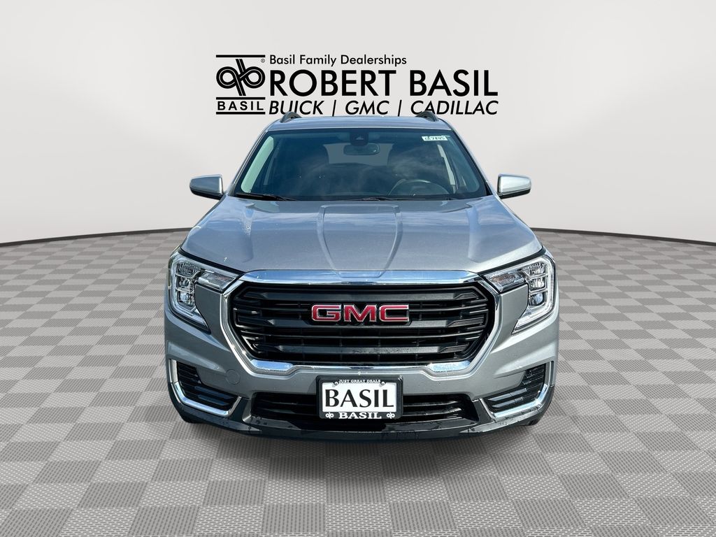 Used 2024 GMC Terrain SLE SUV
