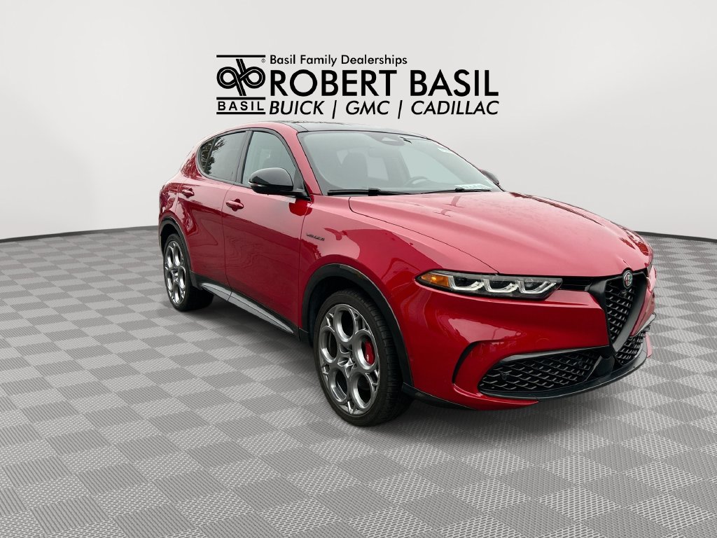 Used 2024 Alfa Romeo Tonale Veloce SUV