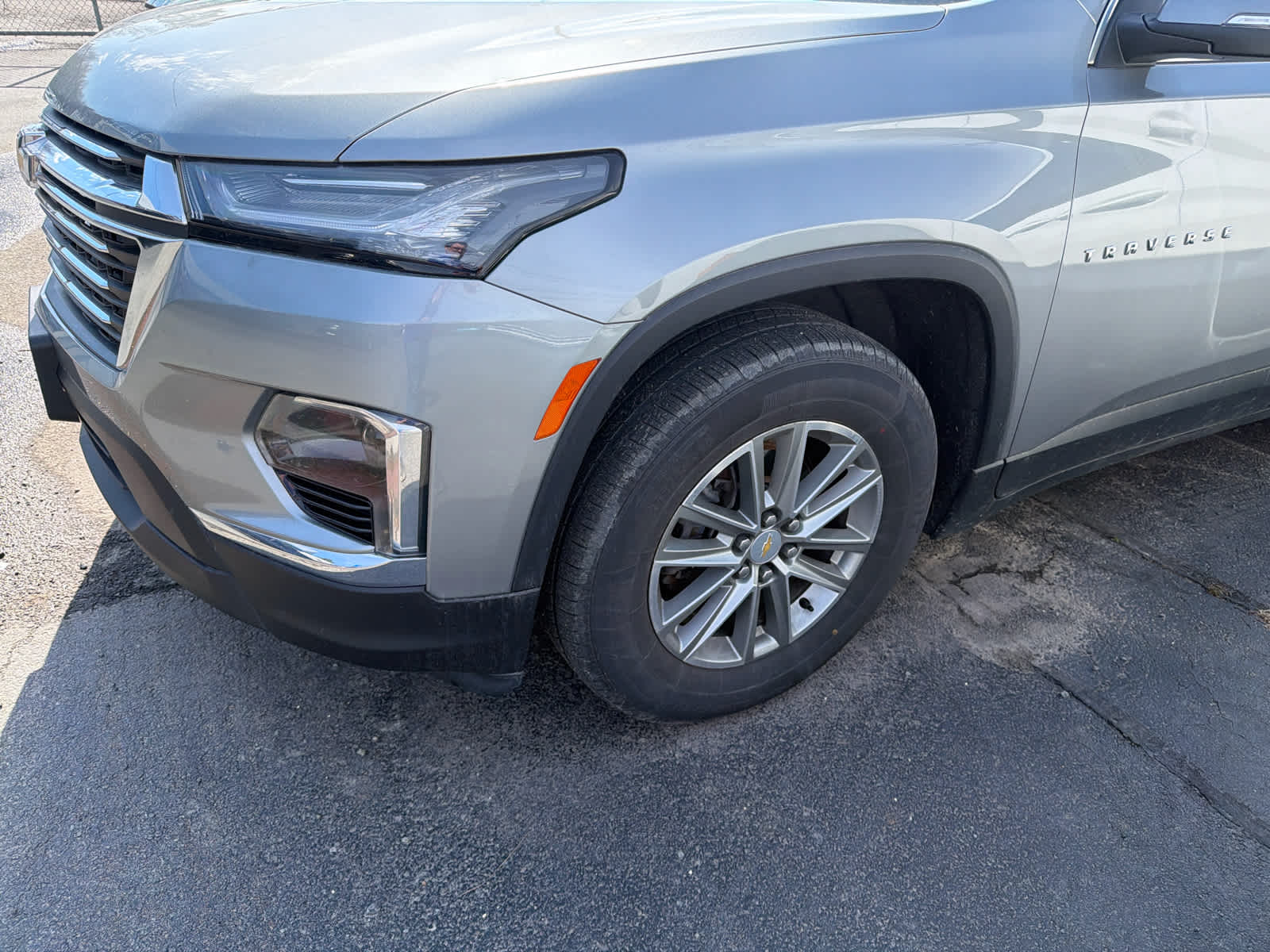 Used 2023 Chevrolet Traverse LT Cloth w/1LT SUV