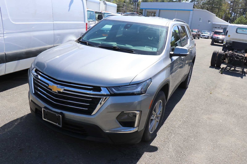 Used 2023 Chevrolet Traverse LT Cloth w/1LT SUV