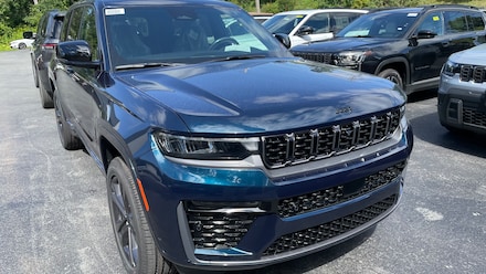 2027 Jeep Grand Cherokee Limited Reserve Sport Utility