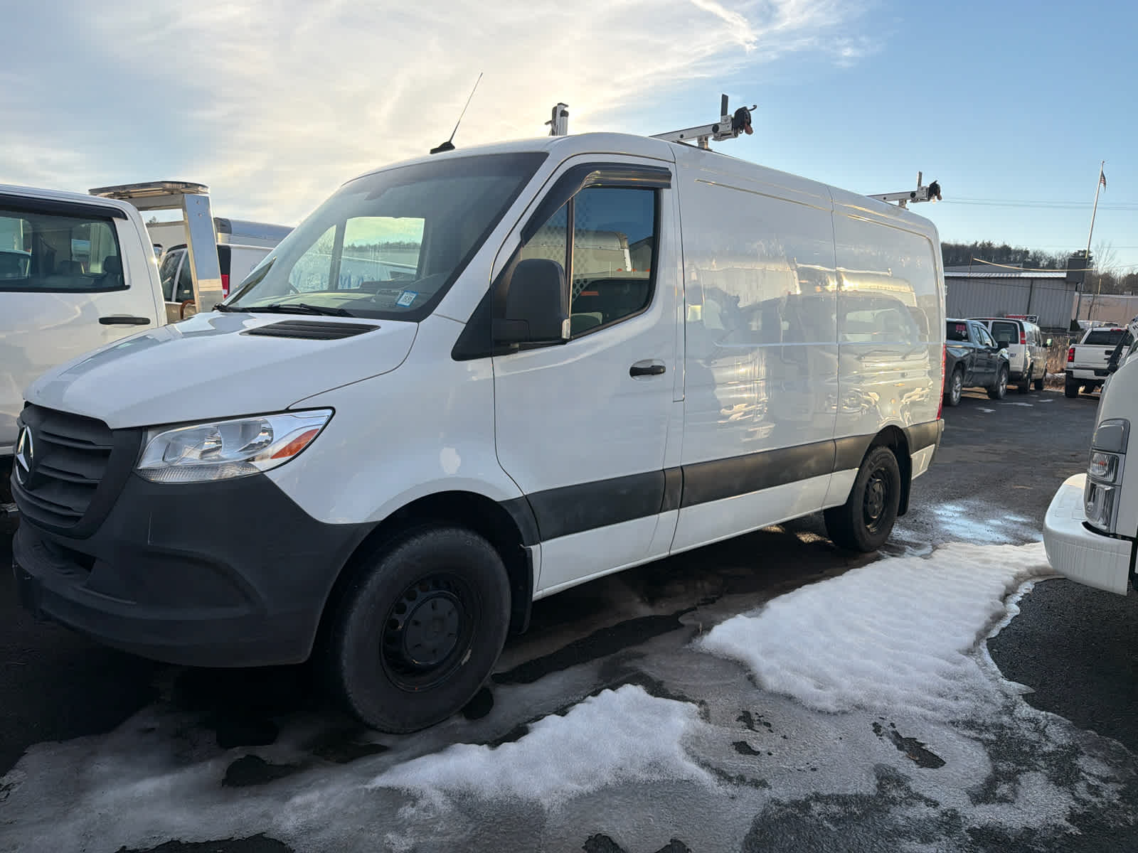  Mercedes-Benz Sprinter Cargo Van