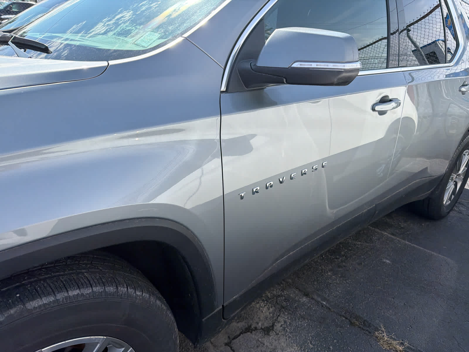 Used 2023 Chevrolet Traverse LT Cloth w/1LT SUV