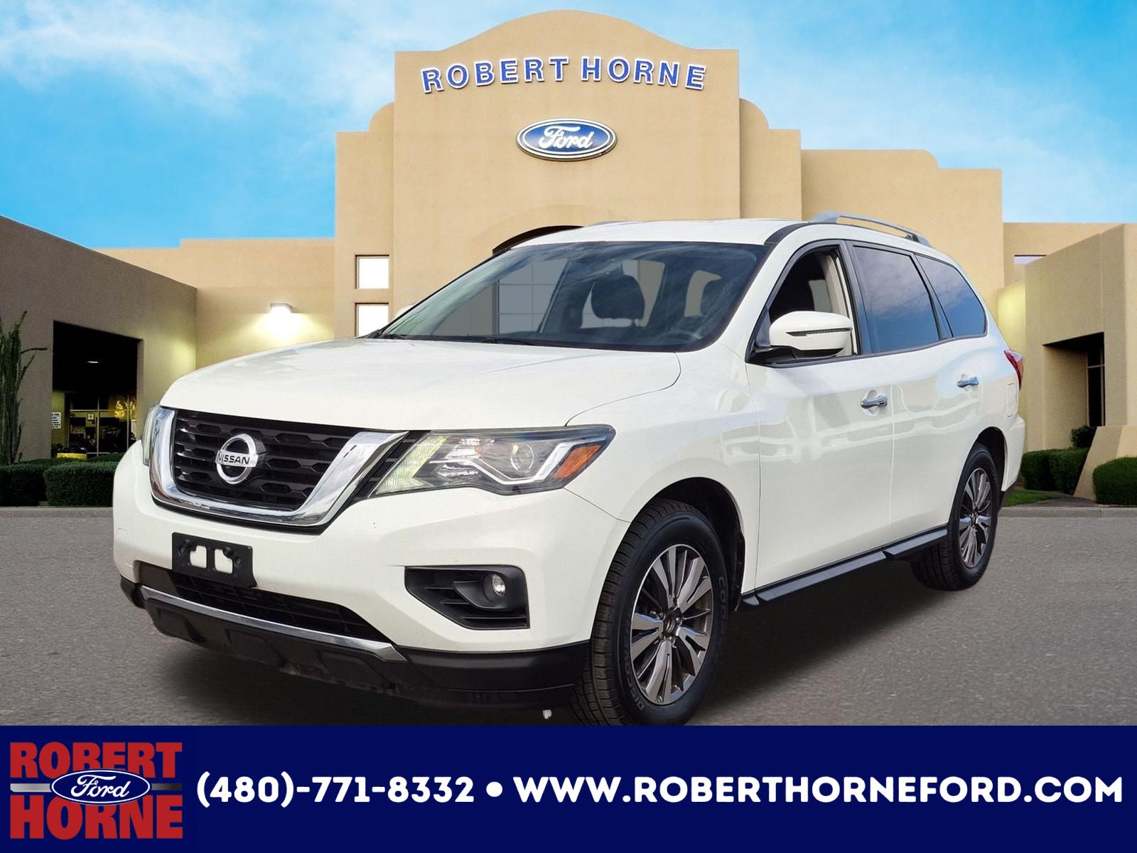 2018 Nissan Pathfinder SV