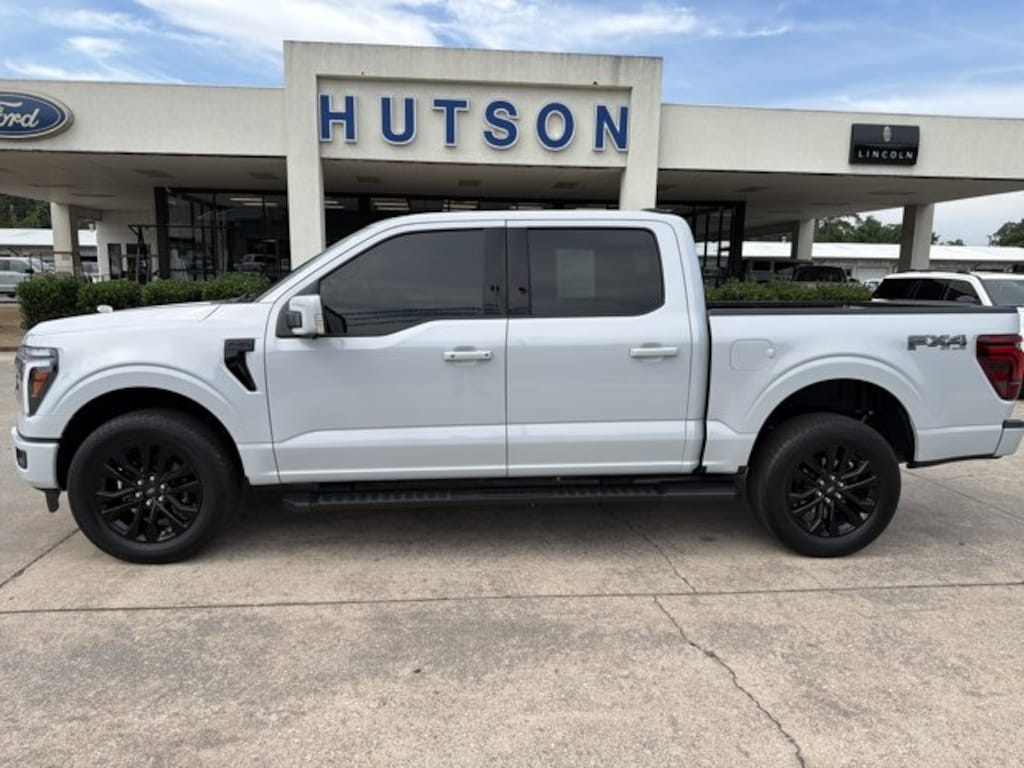 Used 2025 Ford F-150 LARIAT Truck SuperCrew Cab