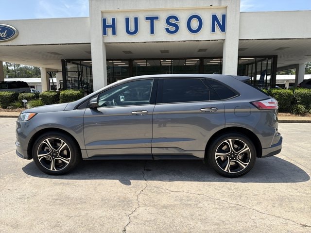 2021 Ford Edge ST