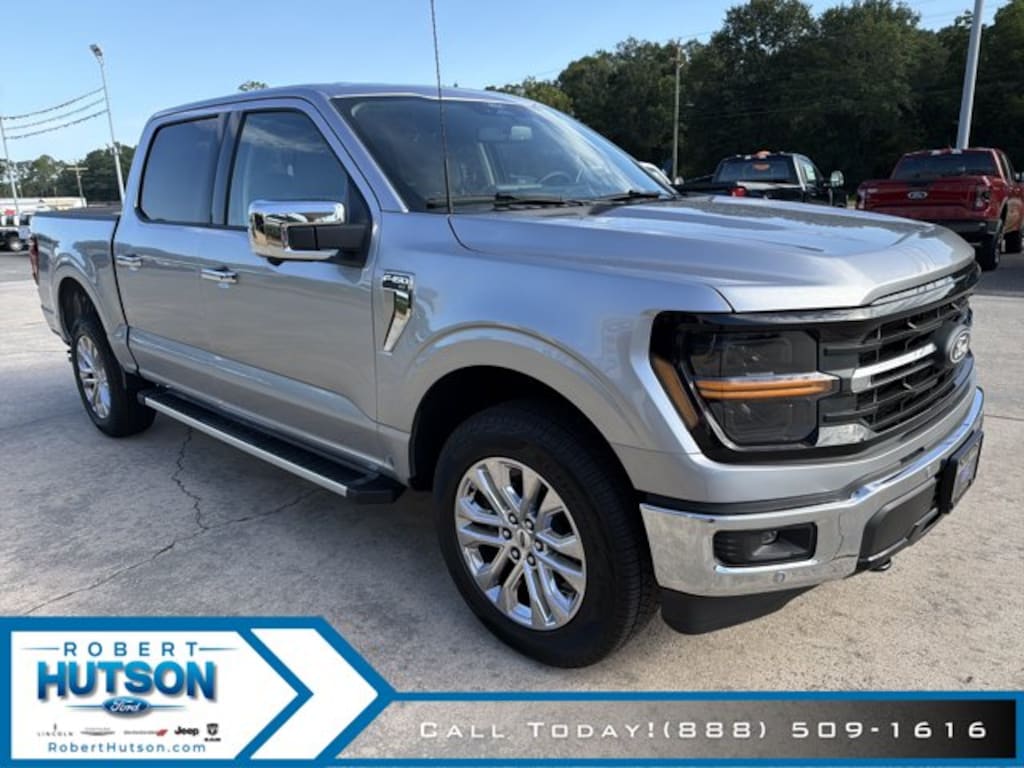 New 2026 Ford F-150 XLT Truck SuperCrew Cab