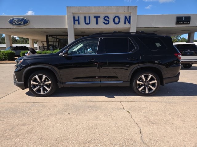2023 Honda Pilot Elite