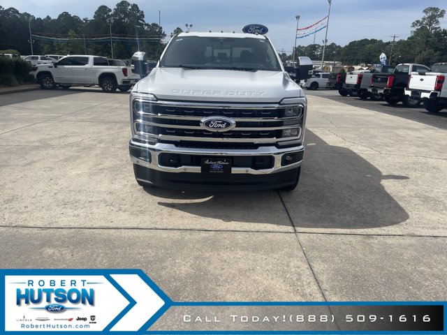 New 2027 Ford Super Duty F350 4X4CREW/CS Truck Crew Cab