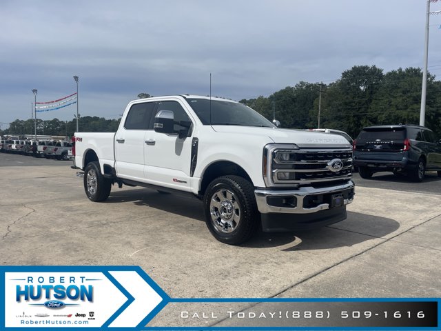 New 2027 Ford Super Duty F350 4X4CREW/CS Truck Crew Cab