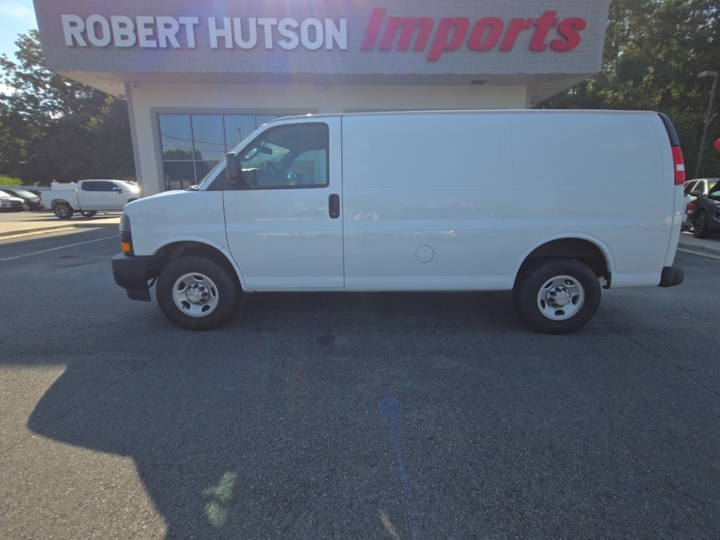 Used 2022 Chevrolet Express 2500 Work Van Van Cargo Van