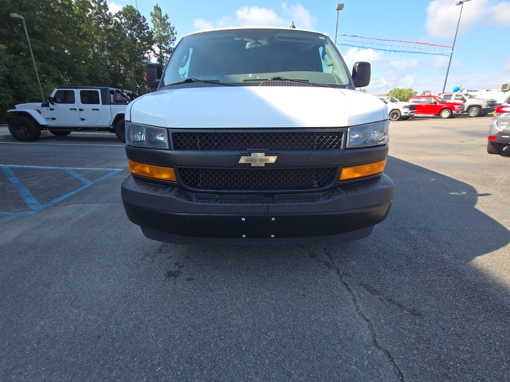 Used 2022 Chevrolet Express 2500 Work Van Van Cargo Van