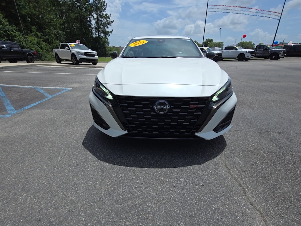 Used 2023 Nissan Altima 2.5 SR Sedan