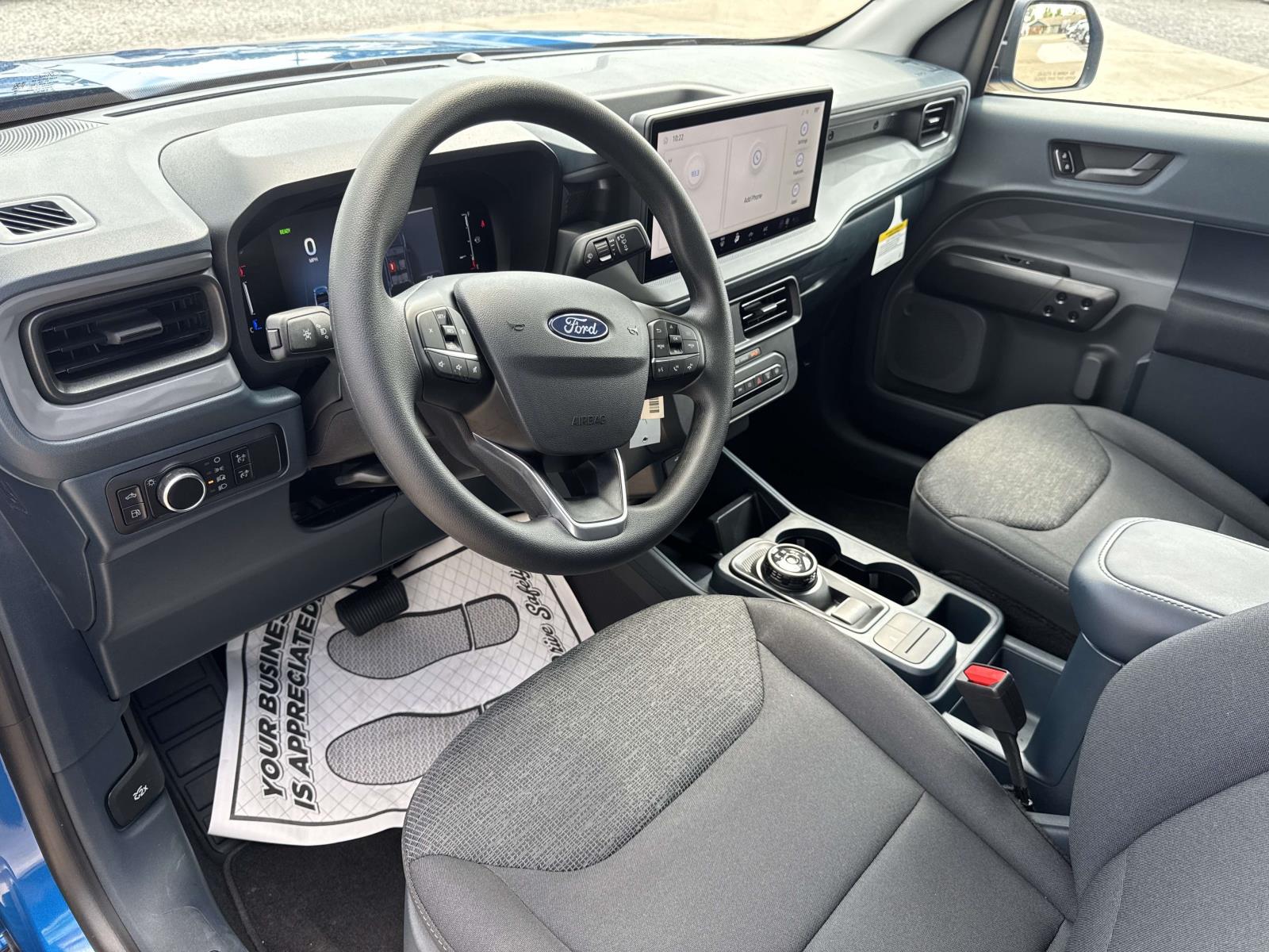 2025 Ford Maverick XLT - Photo 9