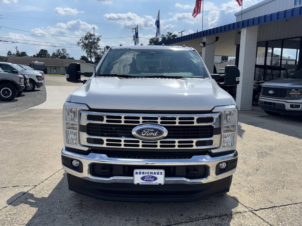 Used 2026 Ford Super Duty F-350 DRW XL 4WD Crew Cab 8 Box Crew Cab Pickup