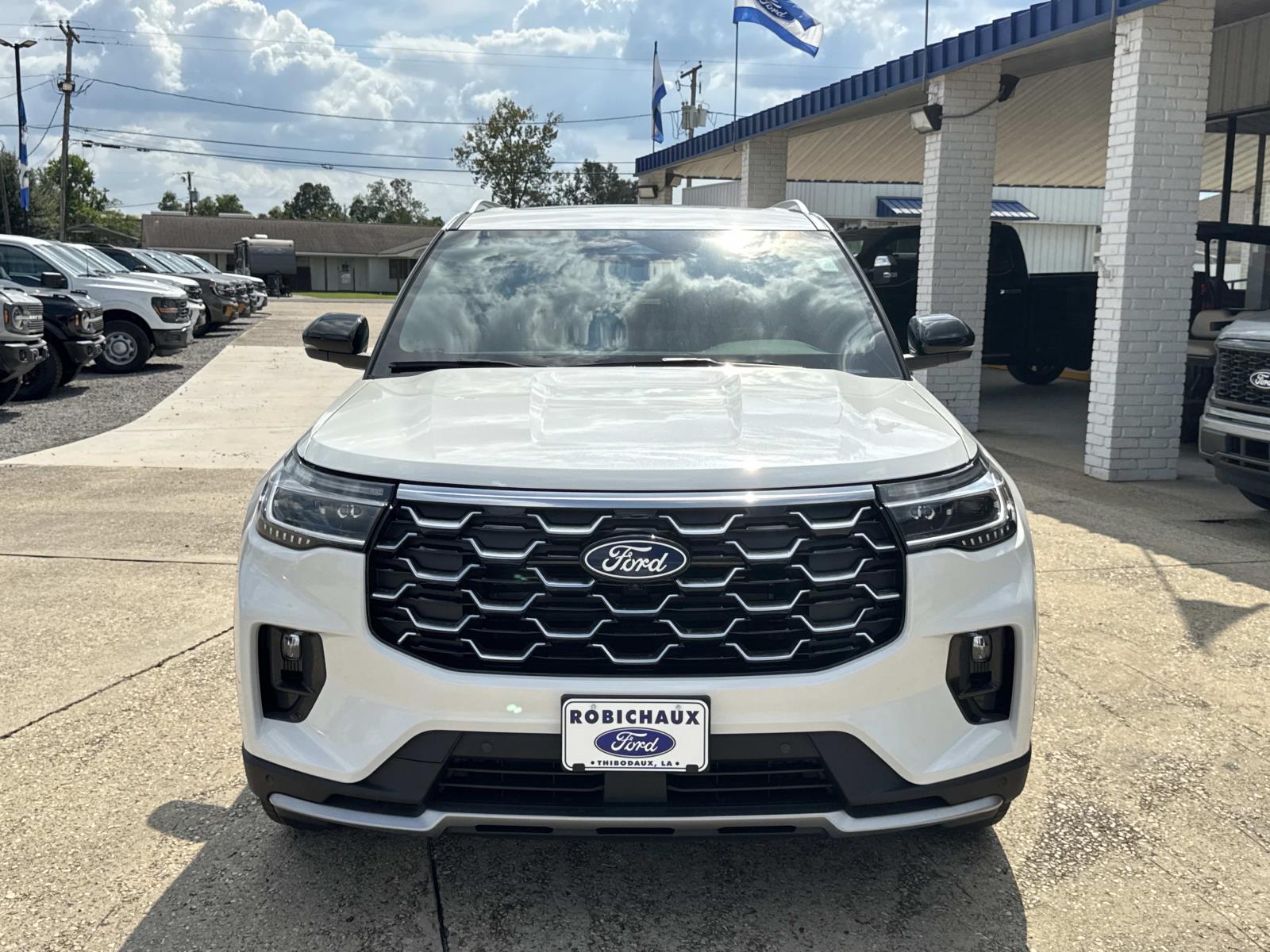 New 2027 Ford Explorer Platinum SUV