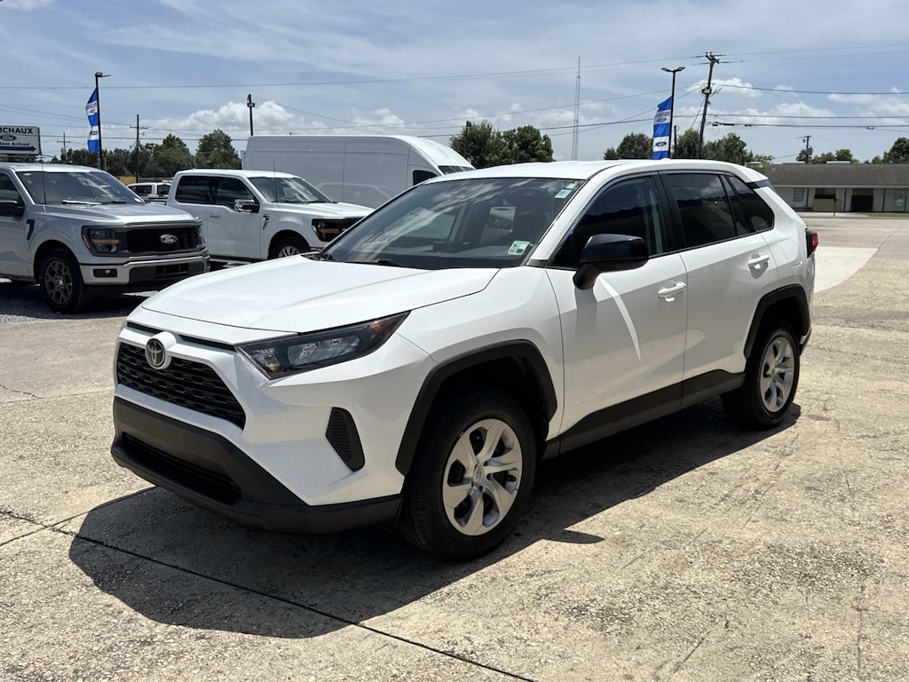 Used 2022 Toyota RAV4 LE FWD (Natl) Sport Utility