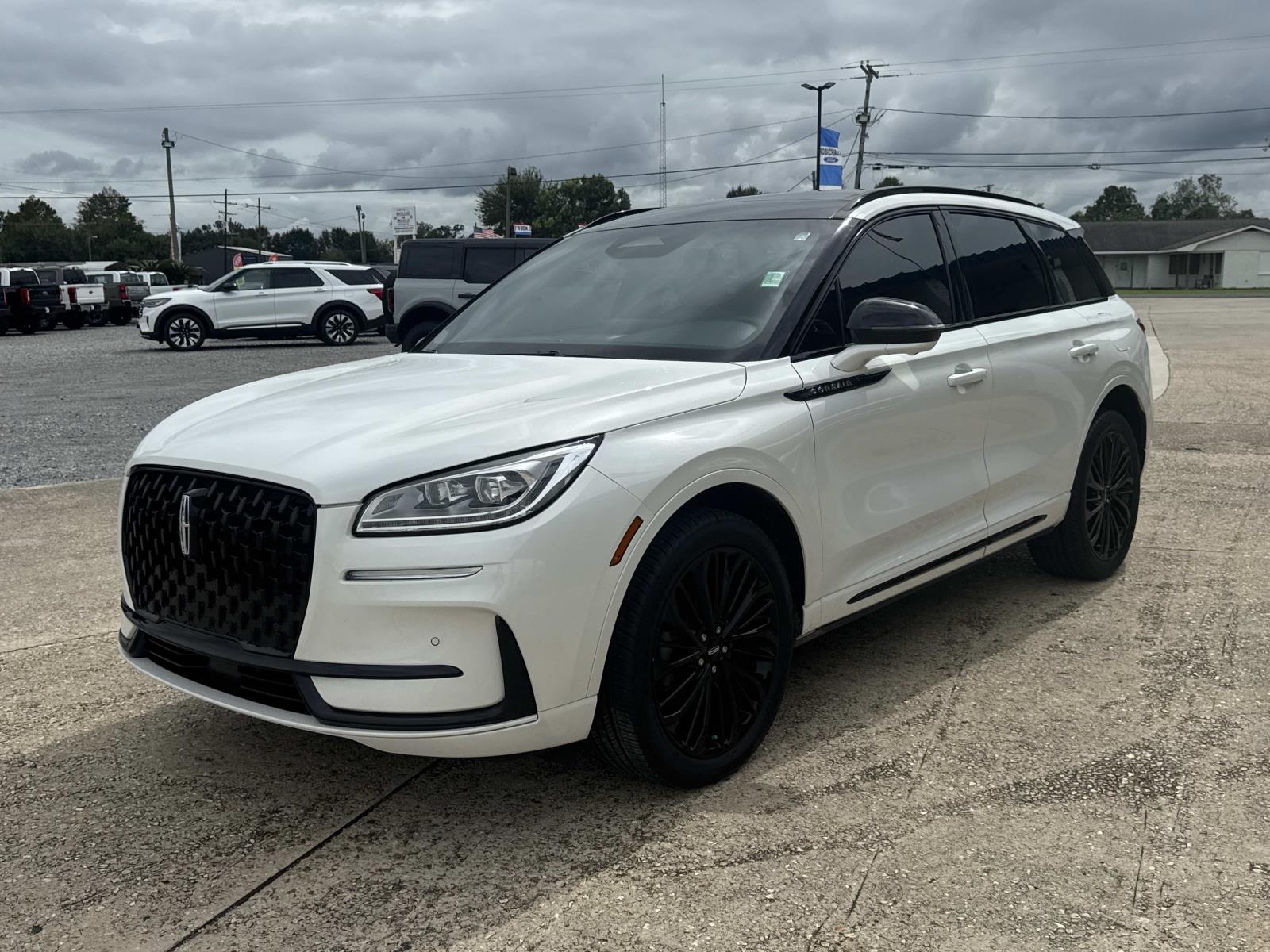 Used 2023 LINCOLN Corsair Reserve FWD Sport Utility