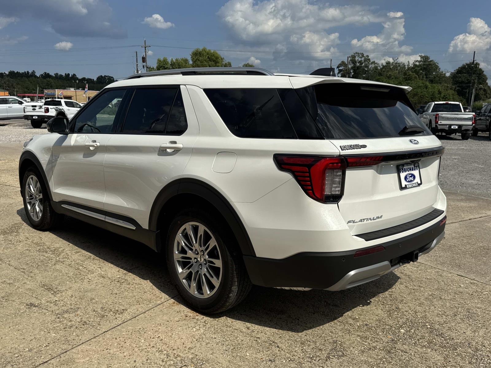 New 2027 Ford Explorer Platinum SUV