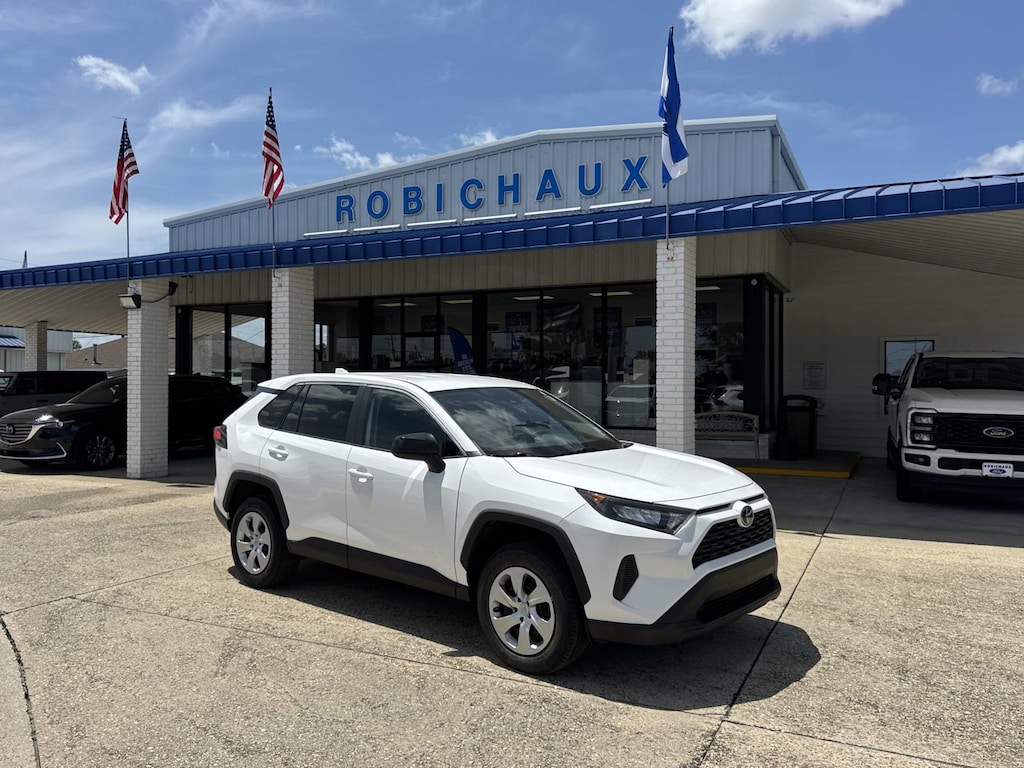Used 2022 Toyota RAV4 LE FWD (Natl) Sport Utility