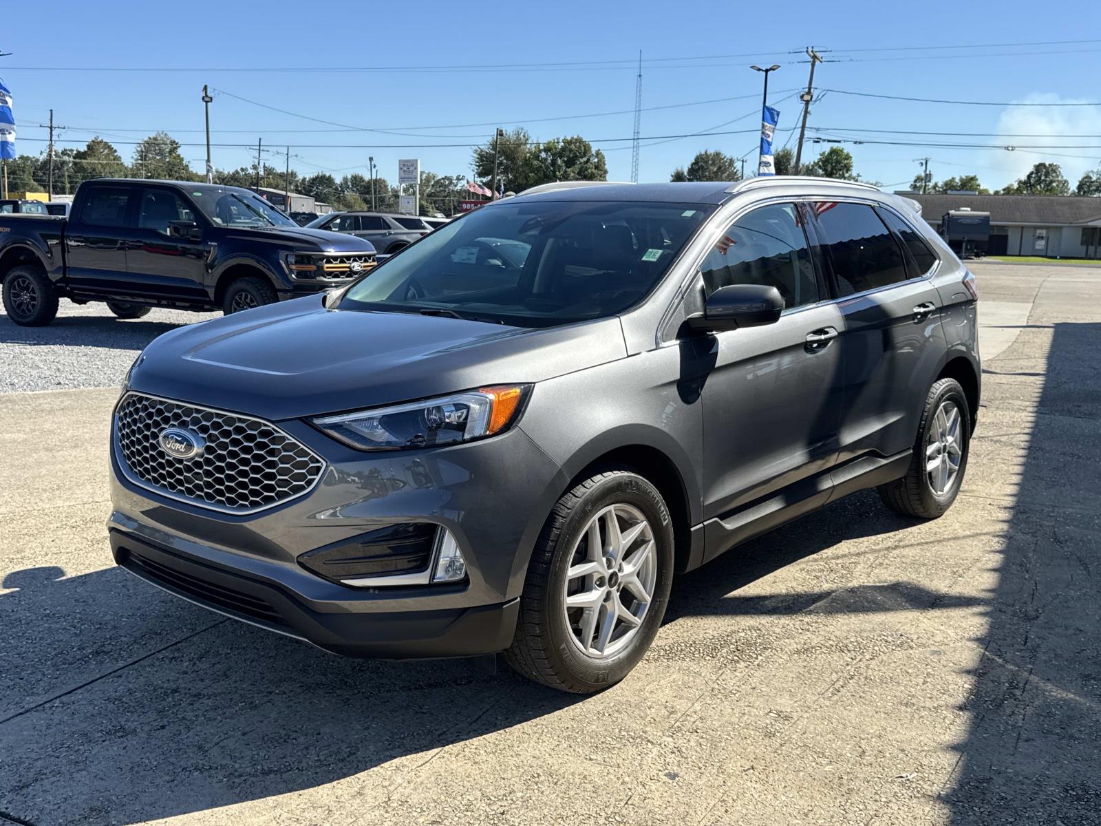 Used 2024 Ford Edge SEL AWD Sport Utility
