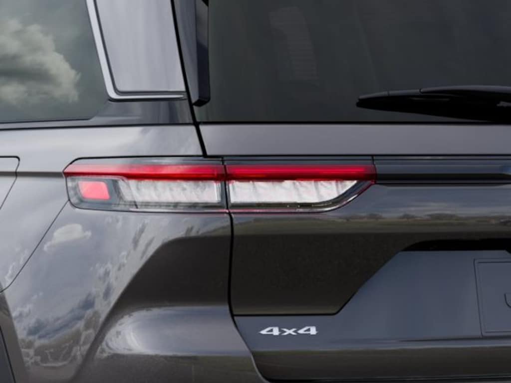 New 2026 Jeep Grand Cherokee LIMITED 4X4 Sport Utility