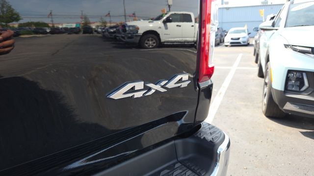 Photo 28