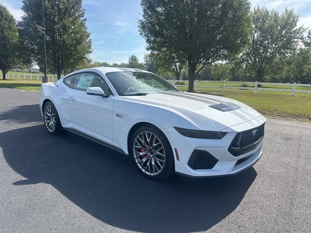 2025 Ford Mustang GT Premium Fastback - Photo 17