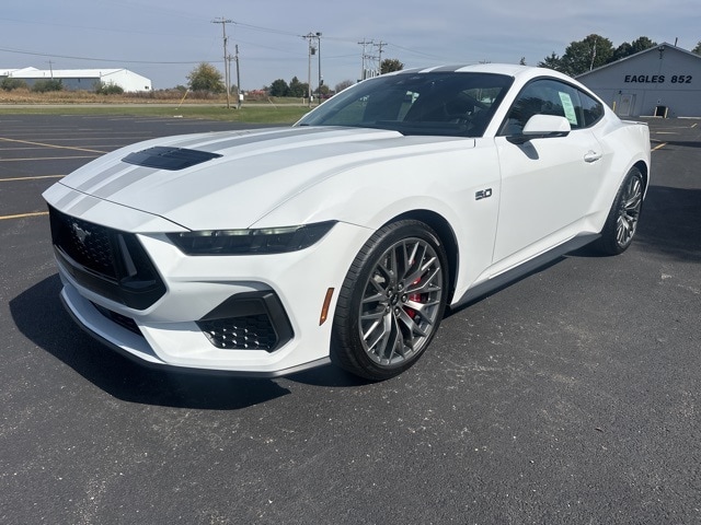 2025 Ford Mustang GT Premium Fastback - Photo 14