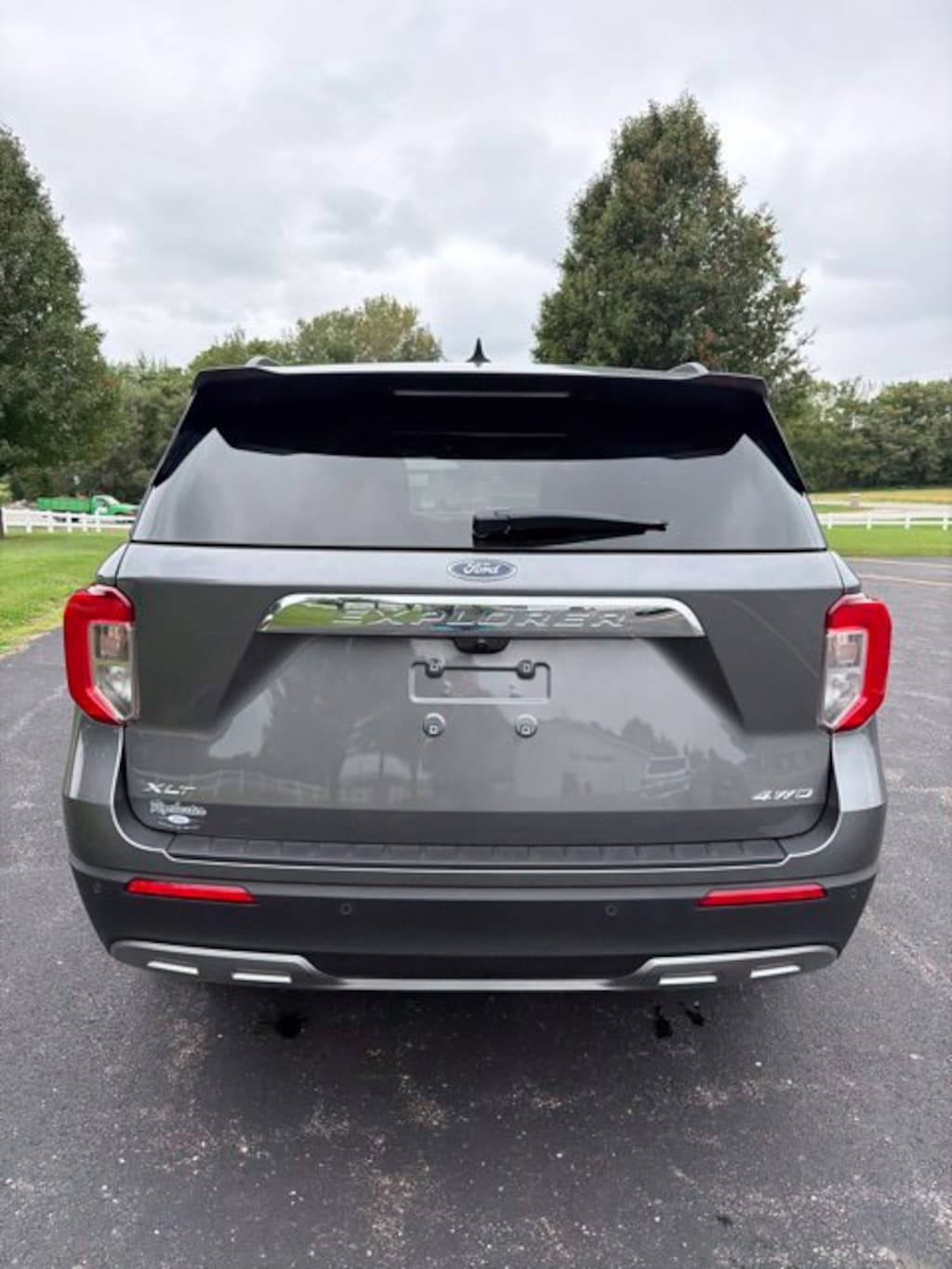 Used 2024 Ford Explorer XLT SUV