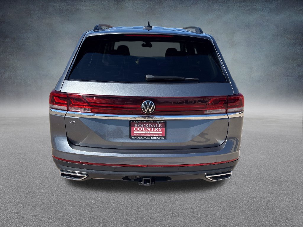 Used 2025 Volkswagen Atlas 2.0T SE w/Technology SUV