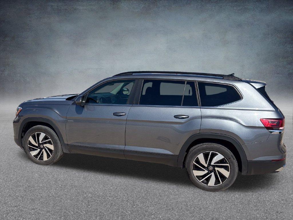 Used 2025 Volkswagen Atlas 2.0T SE w/Technology SUV
