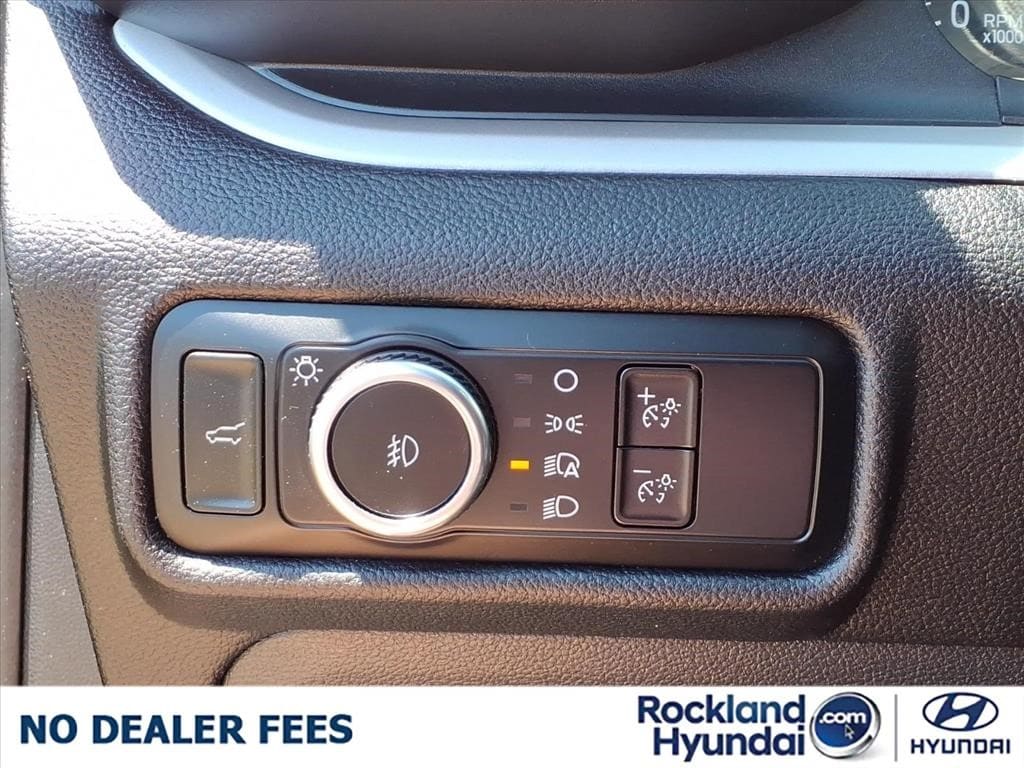 2023 Ford Explorer XLT - Photo 12