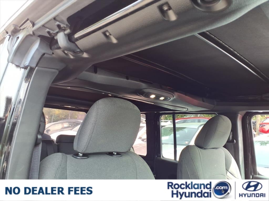 2024 Jeep Wrangler 4xe Willys 4XE - Photo 21