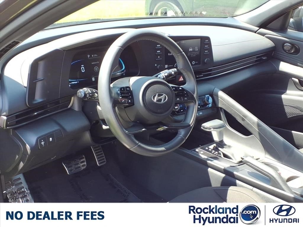 2025 Hyundai Elantra SEL - Photo 10
