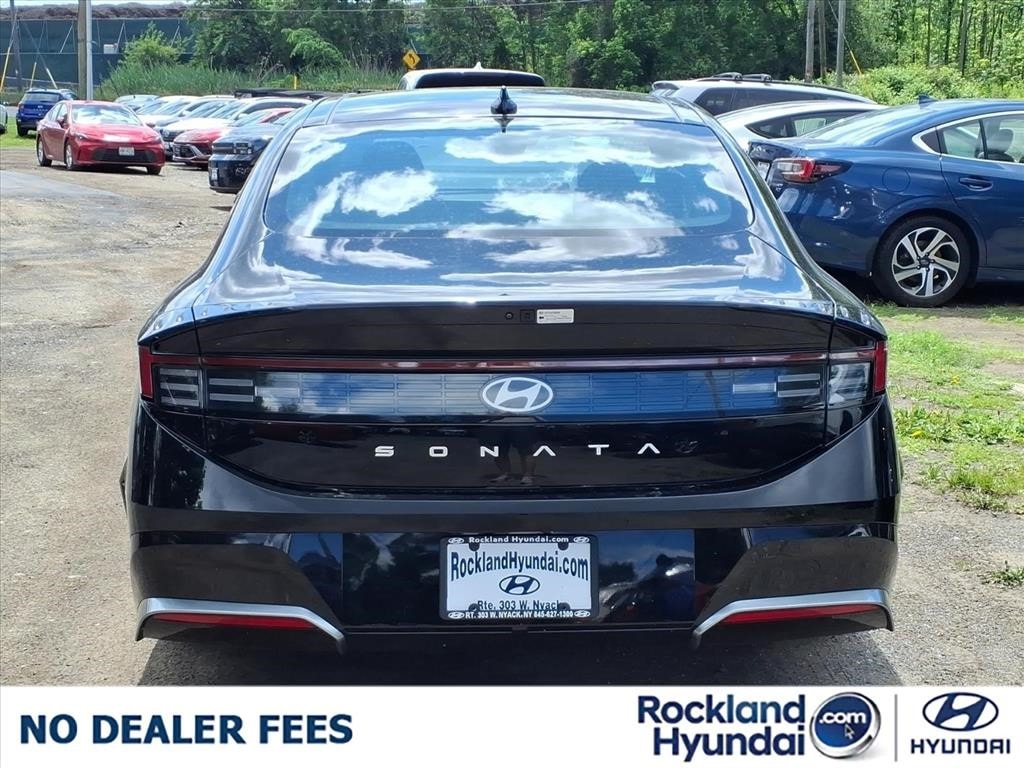 2025 Hyundai Sonata SEL - Photo 6