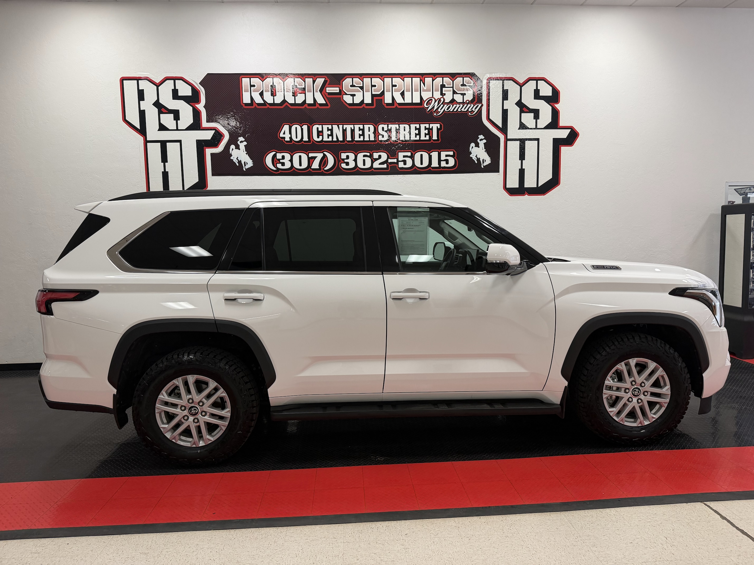 2023 Toyota Sequoia