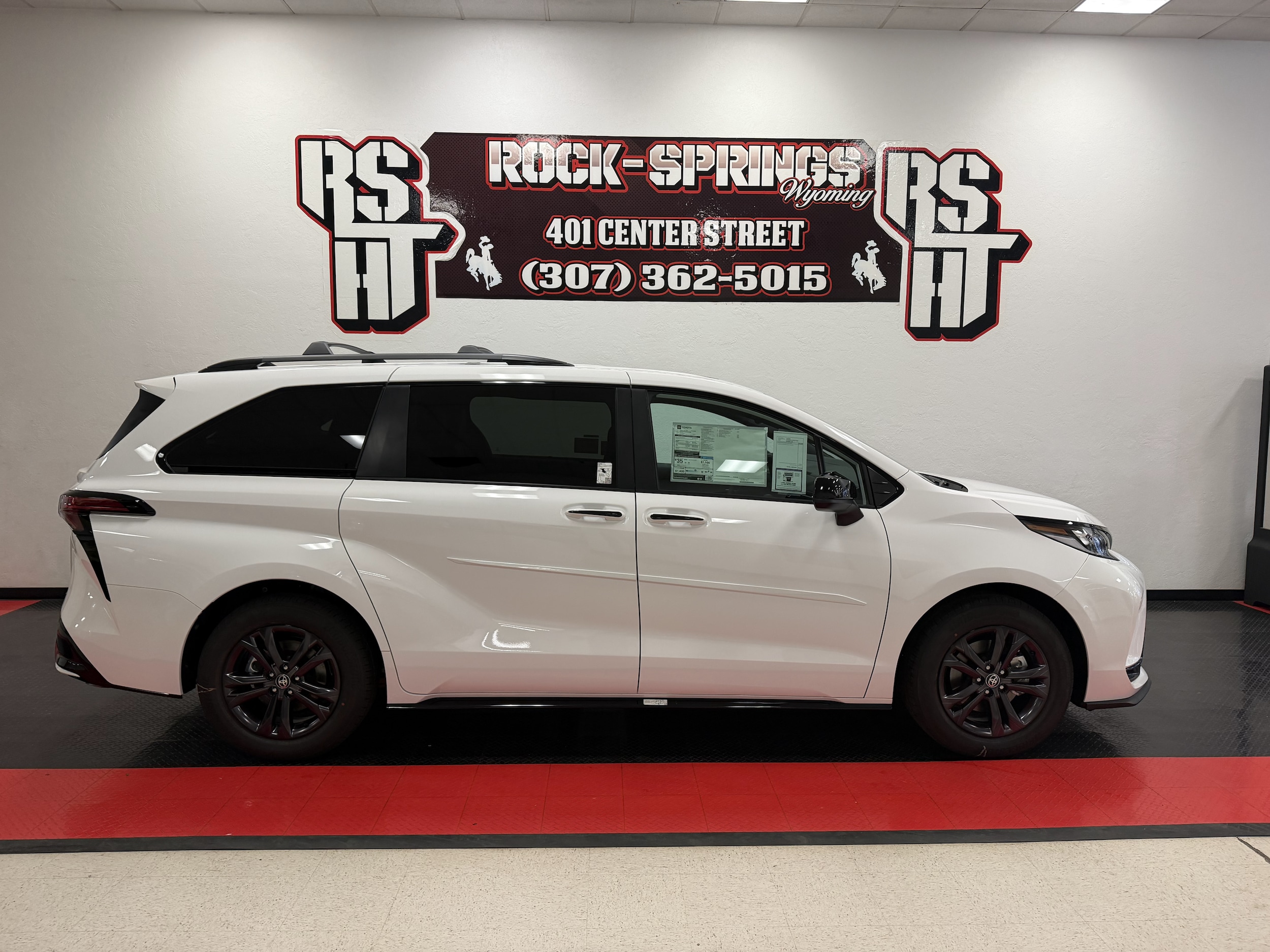 2026 Toyota Sienna XSE