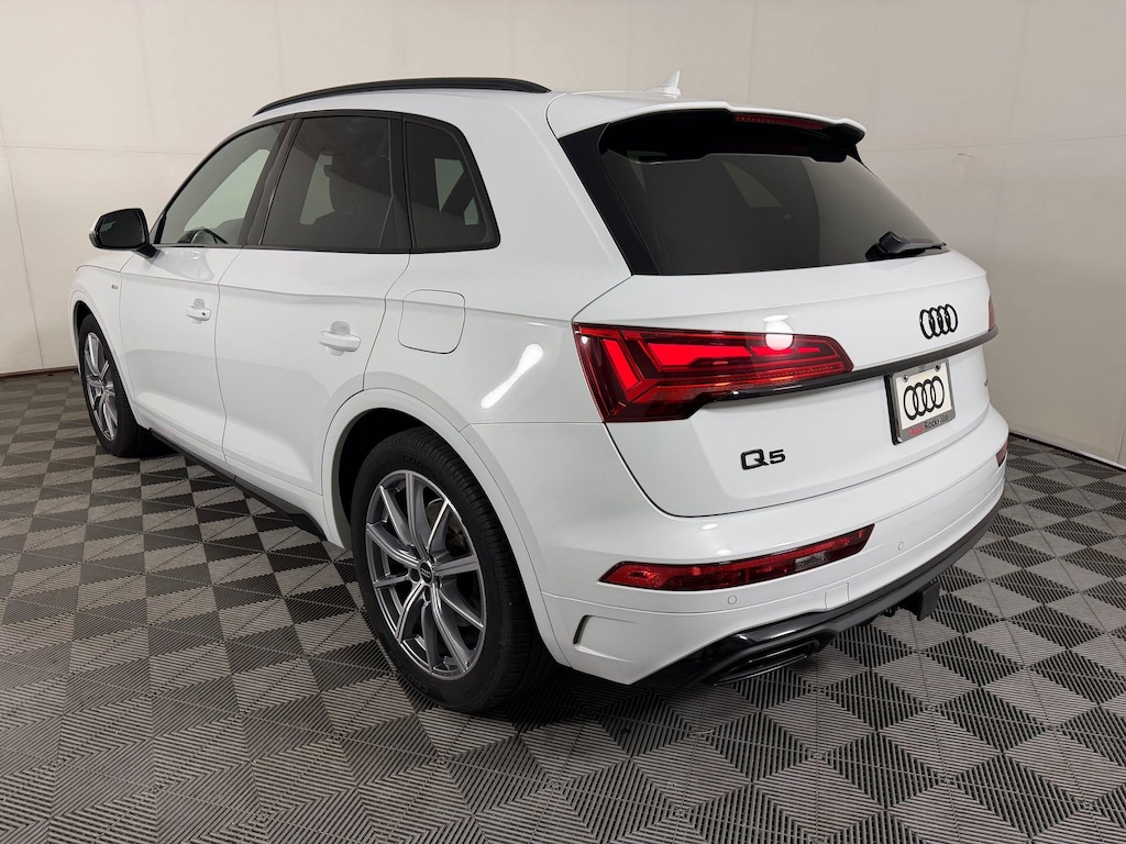 Used 2023 Audi Q5 e S line Premium Plus SUV