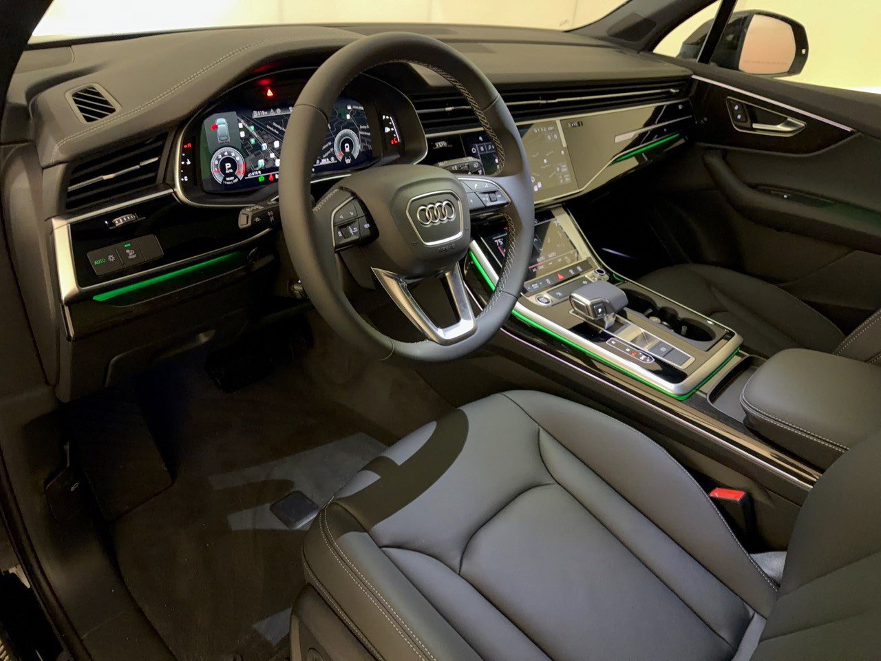 New 2026 Audi Q7 Premium SUV