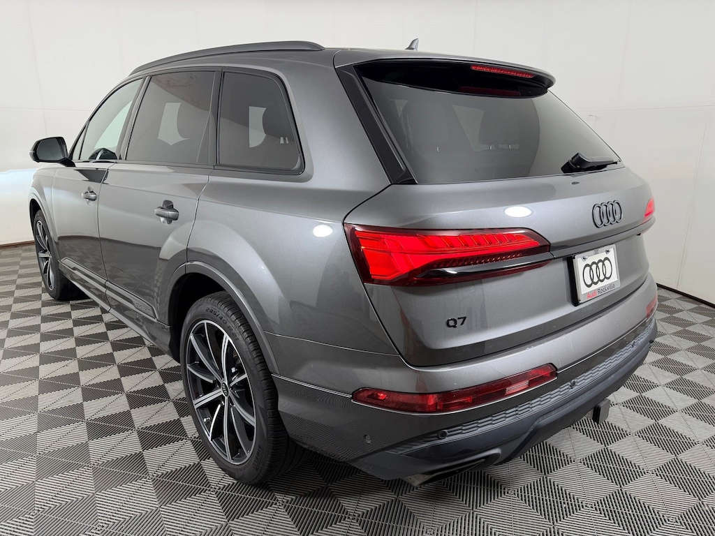 Used 2025 Audi Q7 Premium Plus SUV