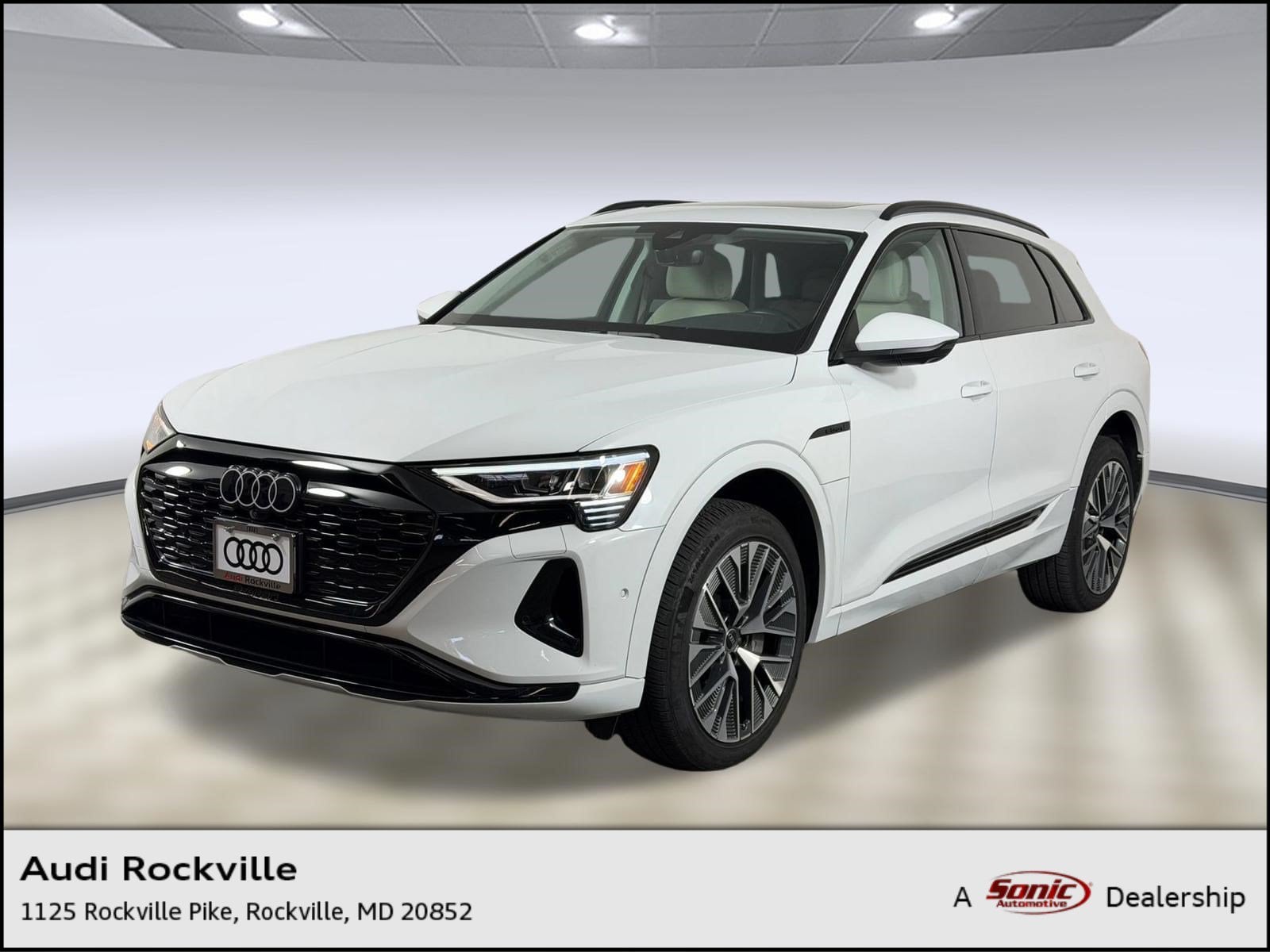2024 Audi Q8 e-tron