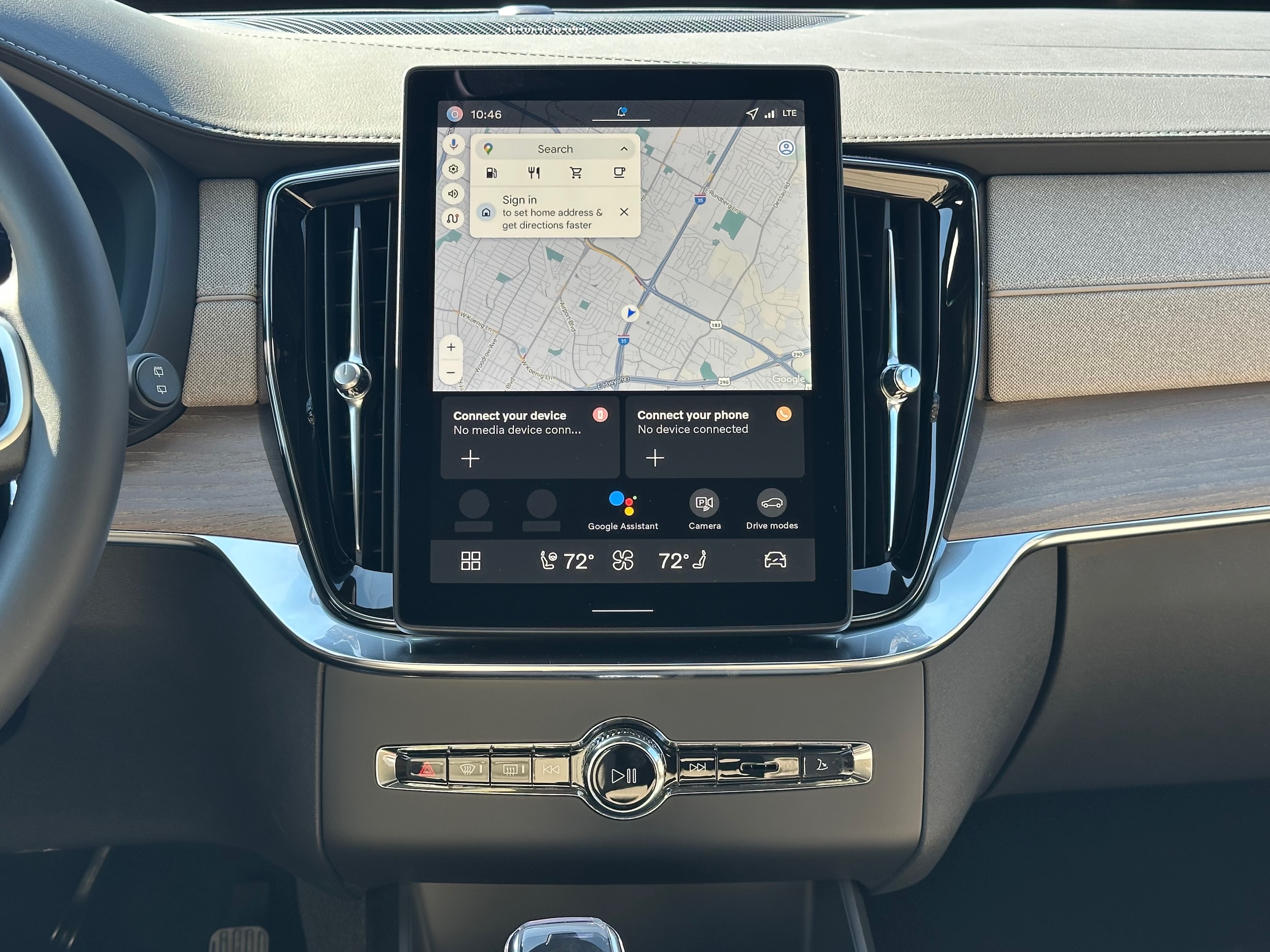 2026 Volvo XC90 Plus - Photo 14