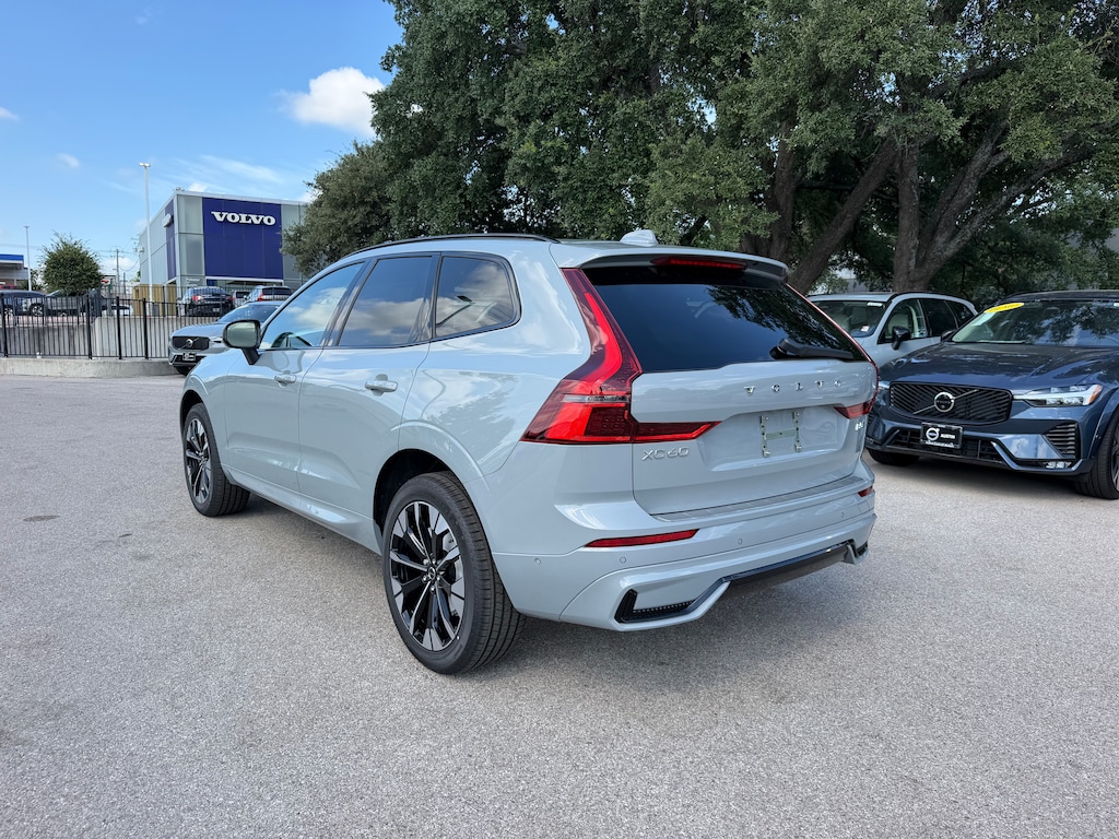 New 2026 Volvo XC60 B5 Plus SUV