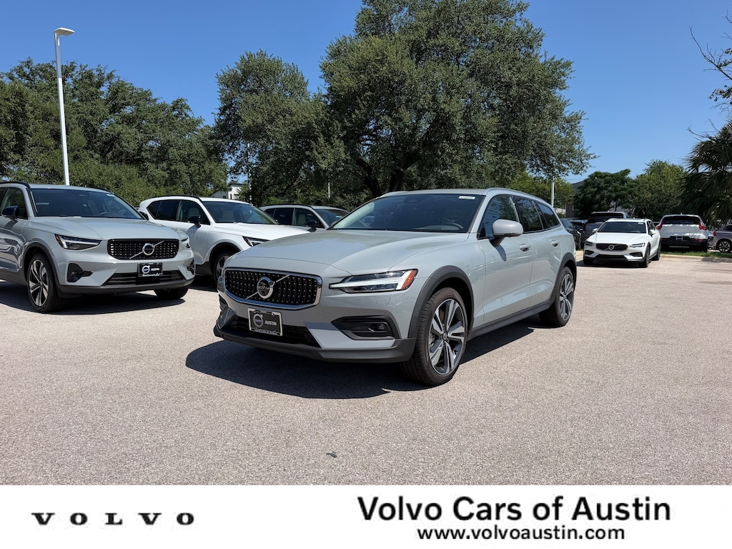New 2026 Volvo V60 Cross Country B5 Plus Wagon