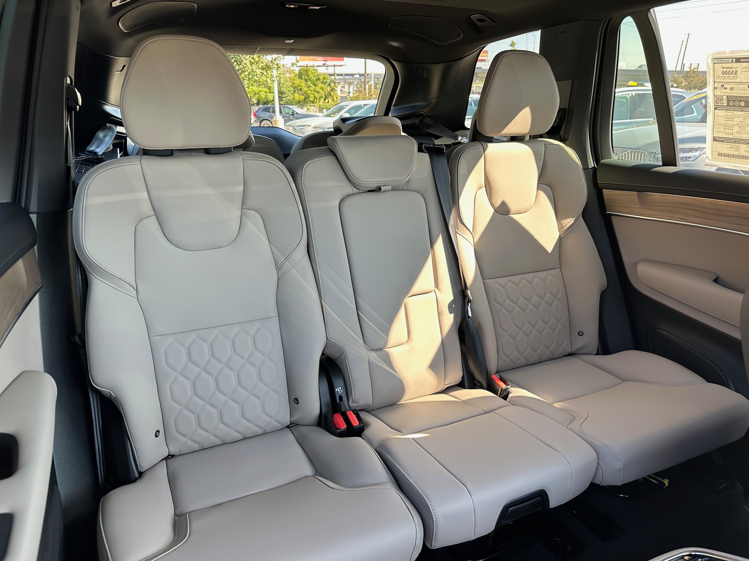 2026 Volvo XC90 Plus - Photo 11